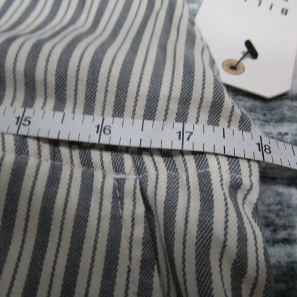 Billabong Wild Pursuit Romper in Gray Stripe Pattern Overalls Size Medium - Picture 9 of 14